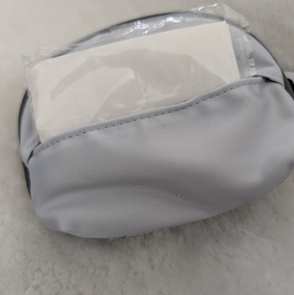 NWT Miffy Garden Satin Series Tissue Gray Pouch - Picture 3 of 8